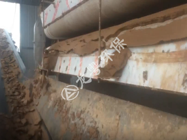 青海西宁洗沙泥浆干排案例视频